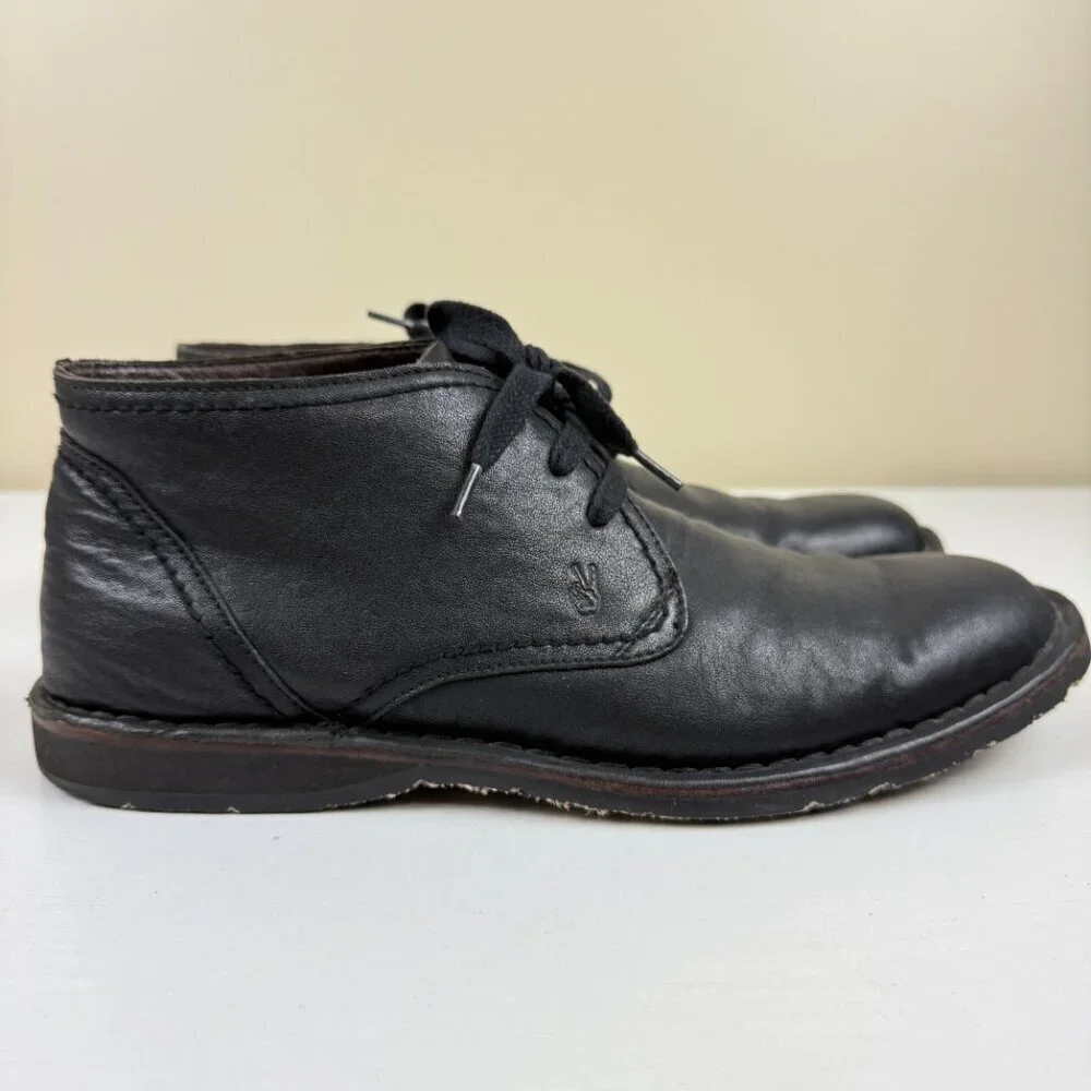 EUC John Varvatos Black Leather Lace Up Chukka Boots John Varvatos Lace Up Ankle Boots for Men for Sale | Shop  main image 3
